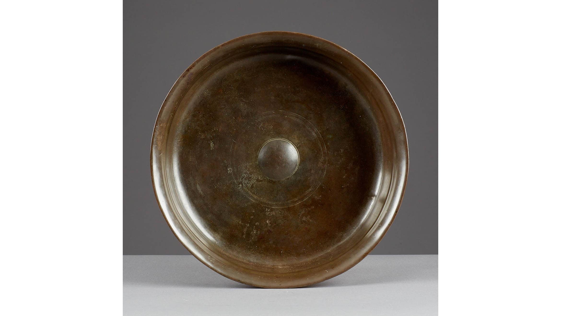 Large Late 16th / Early 17th Century Copper Alloy Bowl, Dutch or German, circa 1600-1620