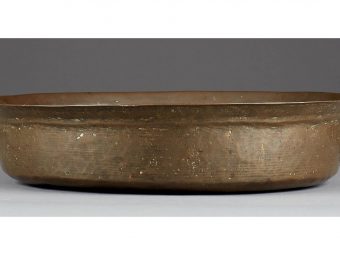 Large Late 16th / Early 17th Century Copper Alloy Bowl, Dutch or German, circa 1600-1620