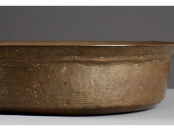 Large Late 16th / Early 17th Century Copper Alloy Bowl, Dutch or German, circa 1600-1620