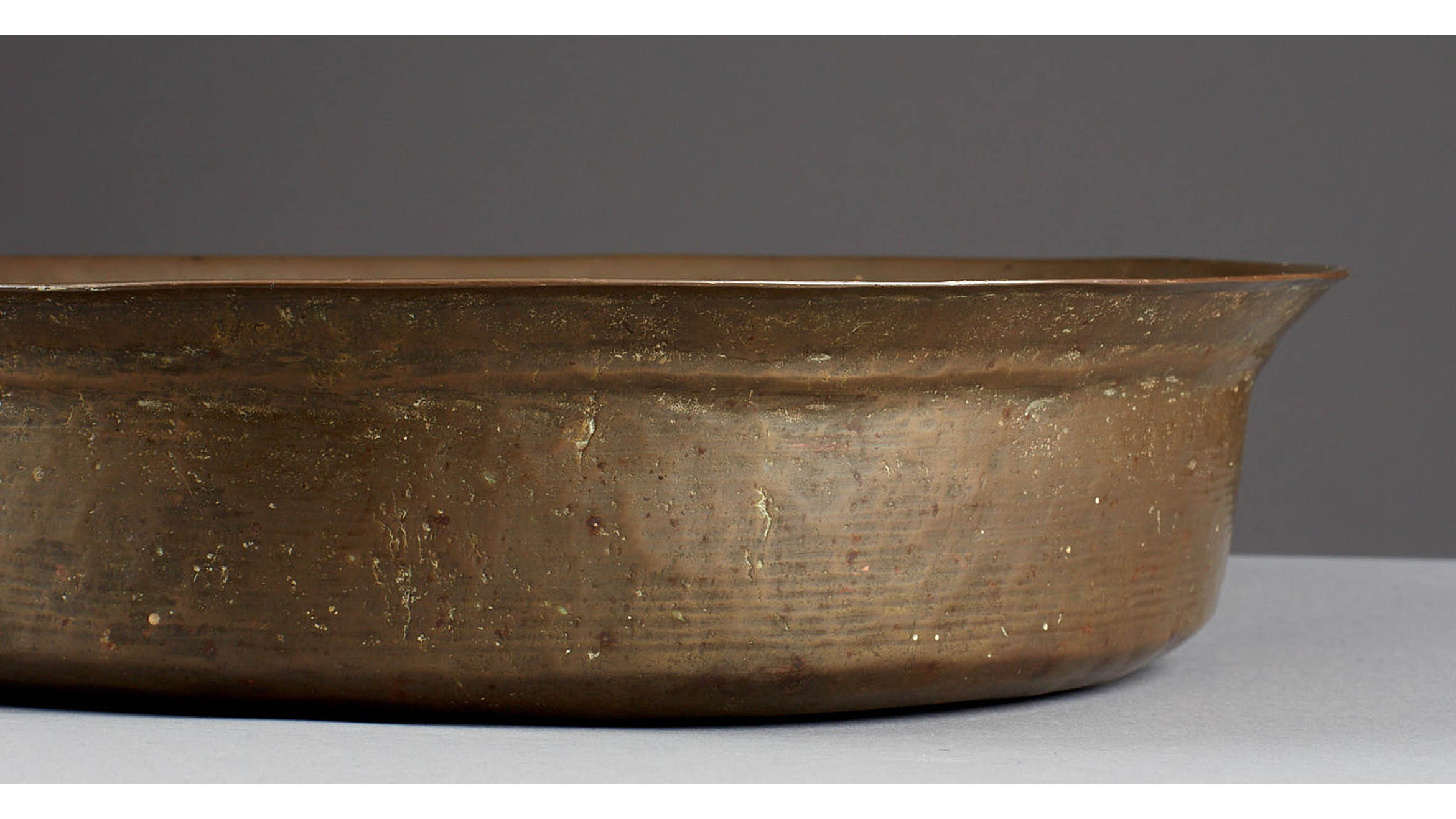 Large Late 16th / Early 17th Century Copper Alloy Bowl, Dutch or German, circa 1600-1620