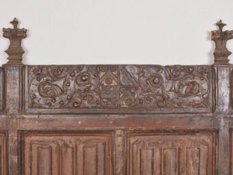 Tudor oak and polychrome painted Phelips wall settle, North Devon / Somerset, circa 1520 – 1540