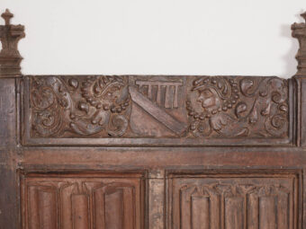 Tudor oak and polychrome painted Phelips wall settle, North Devon / Somerset, circa 1520 – 1540