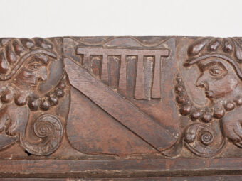 Tudor oak and polychrome painted Phelips wall settle, North Devon / Somerset, circa 1520 – 1540