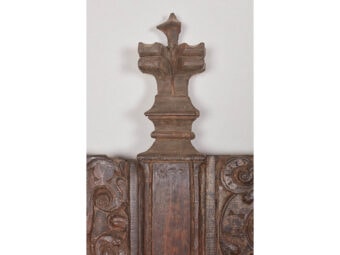 Tudor oak and polychrome painted Phelips wall settle, North Devon / Somerset, circa 1520 – 1540