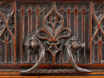 Exceptional Gothic Walnut Tracery Carved Documents Box, Spanish, circa 1470-1500 - Image 12