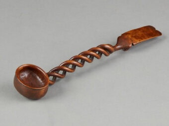 Fine Quality Treen Early 19th Century Scottish Toddy Ladle, circa 1800-1820