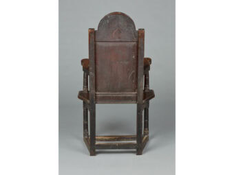 Fine and Rare Elizabethan Oak Caqeuteuse Armchair, Beckham Workshop, Salisbury, circa 1580-1600 - Image 4