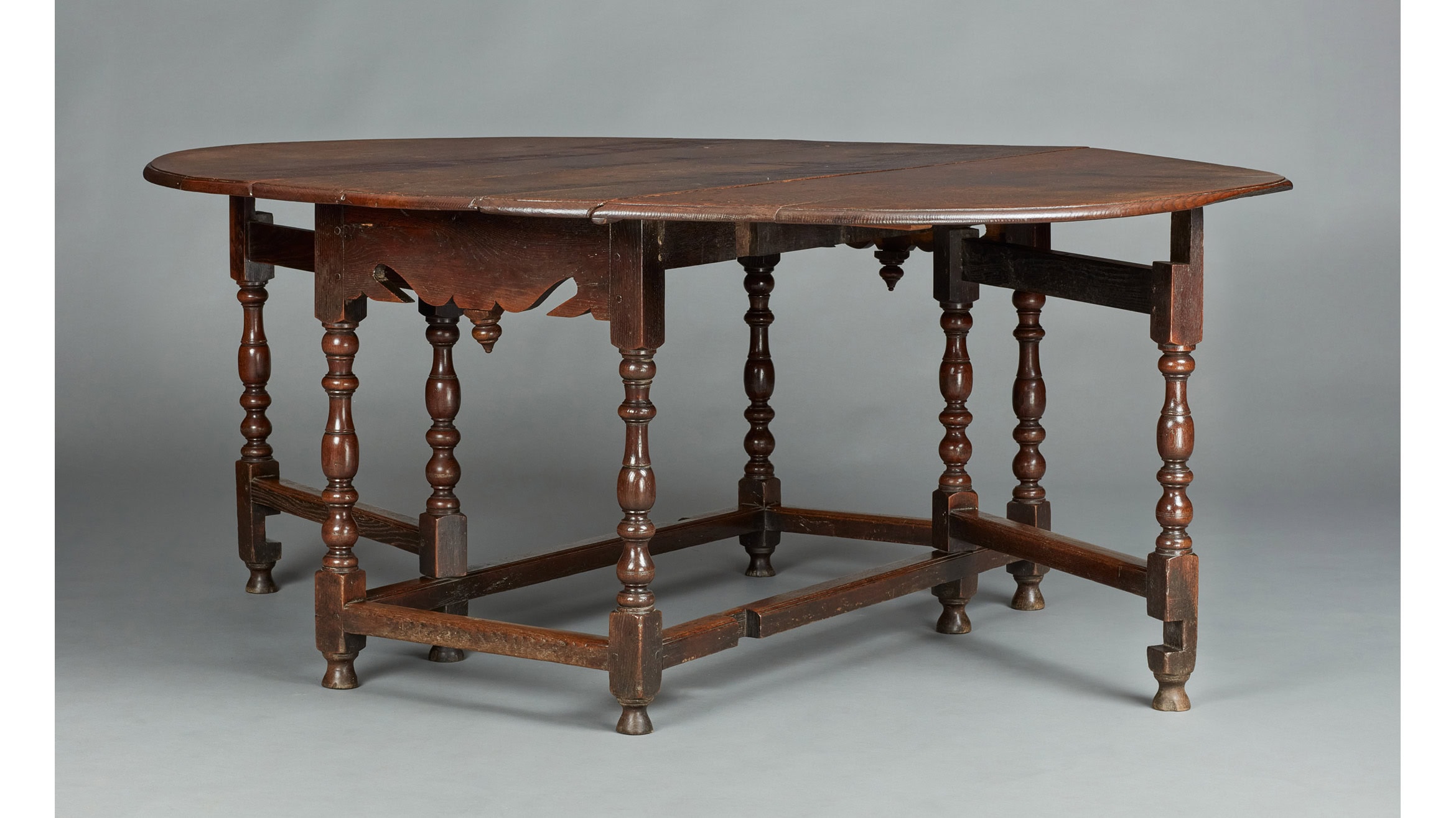 Large William & Mary Oak Gateleg Dining Table, English, circa 1685-1700