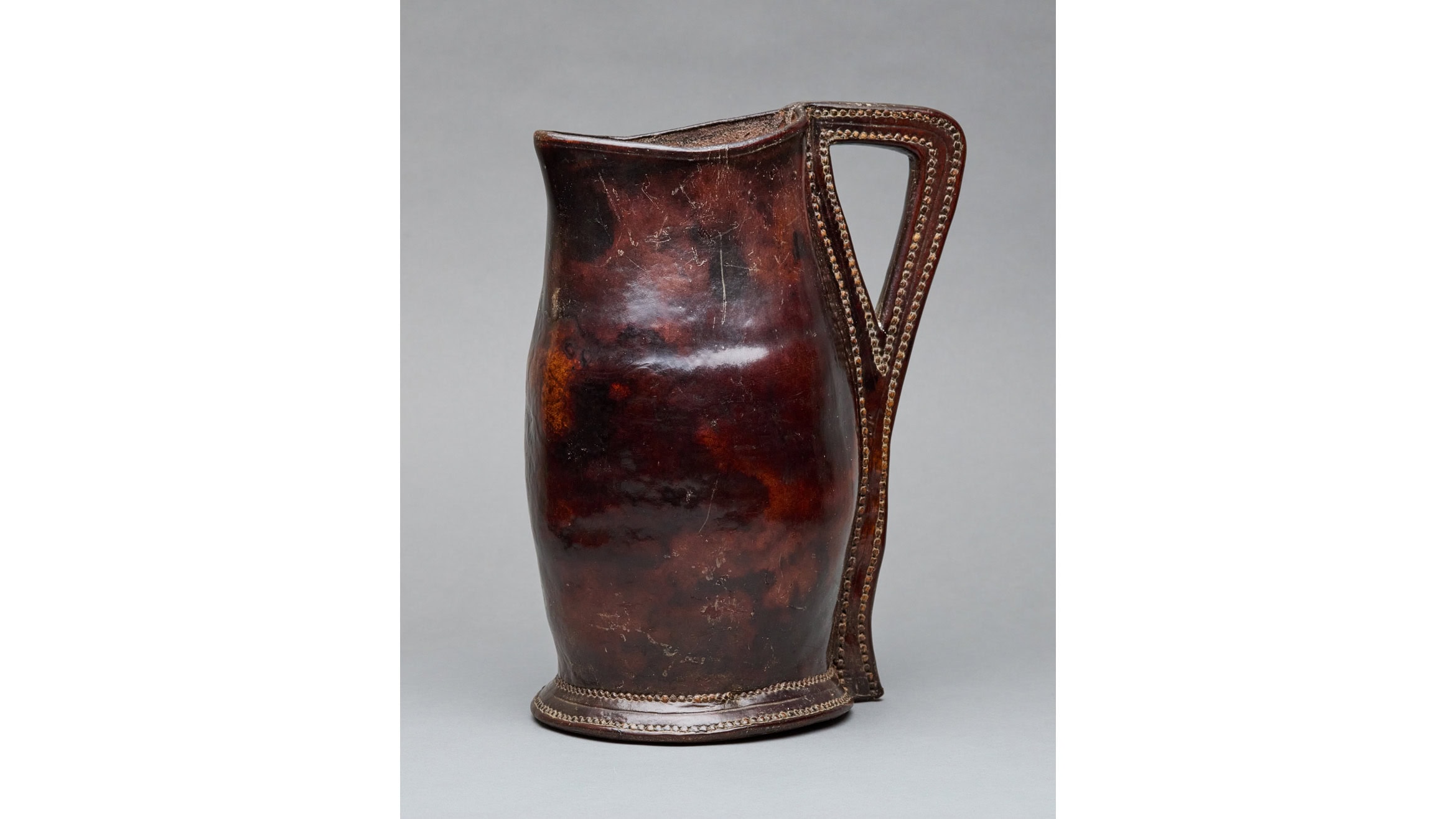 Mid to Late 17th Century Leather Blackjack Ale Jug, English, circa 1660-1680 - Image 3