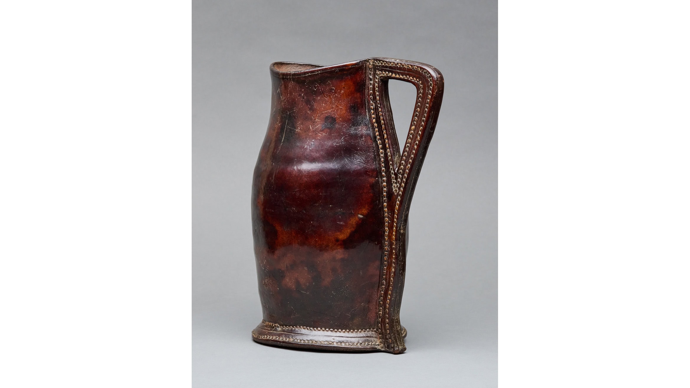 Mid to Late 17th Century Leather Blackjack Ale Jug, English, circa 1660-1680 - Image 2